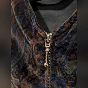 Jones New York sport 3-pocket Velvet Paisley vest size S